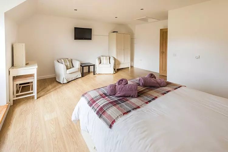 speyside holiday cottages - clean and modern bedroom